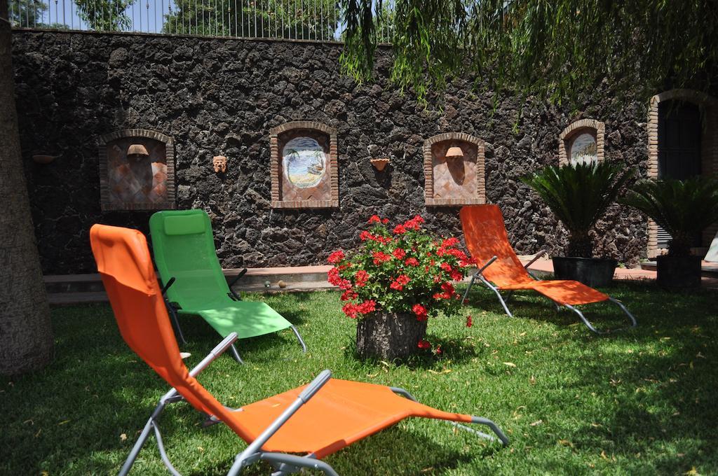 B&B Villa Dagala Santa Venerina Zimmer foto
